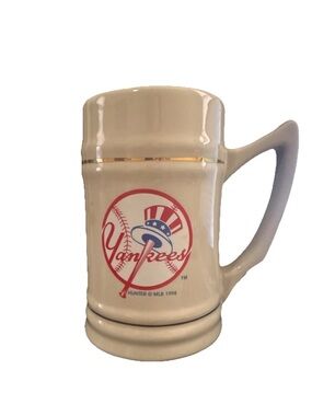 Hunter Yankees Ceramic Stein Mug in Cream, Red, Blue